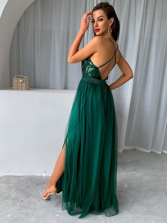 V-Neck Sequined Elegance - Backless Cocktail Charm