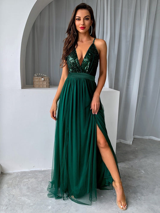 V-Neck Sequined Elegance - Backless Cocktail Charm